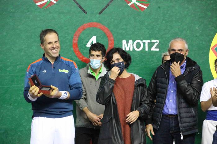 Olaizola II.ari agurra Tolos 40 1636396313312