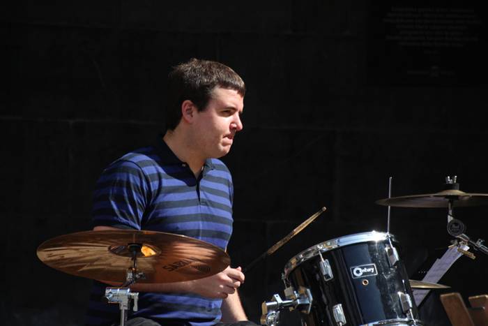 Kantatzen ez duenak, zorioni 5 1495897185748