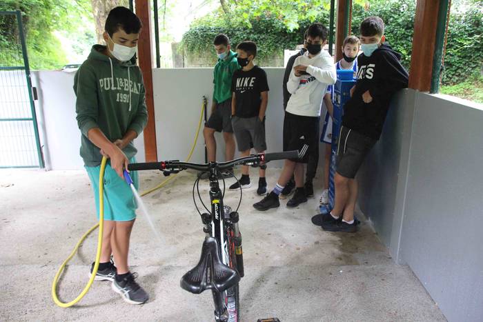 Bizikletak konpontzeko eta g 8 1624976283039