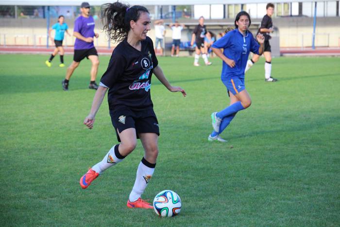 Tolosa Neskak 35 1473324576705