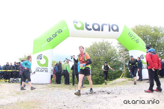 San Migeleko ataria, XIV Orduak 35 1464544271767