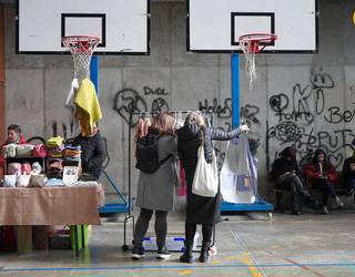 Emakume artisauek hartu dute Irurako pilotalekua