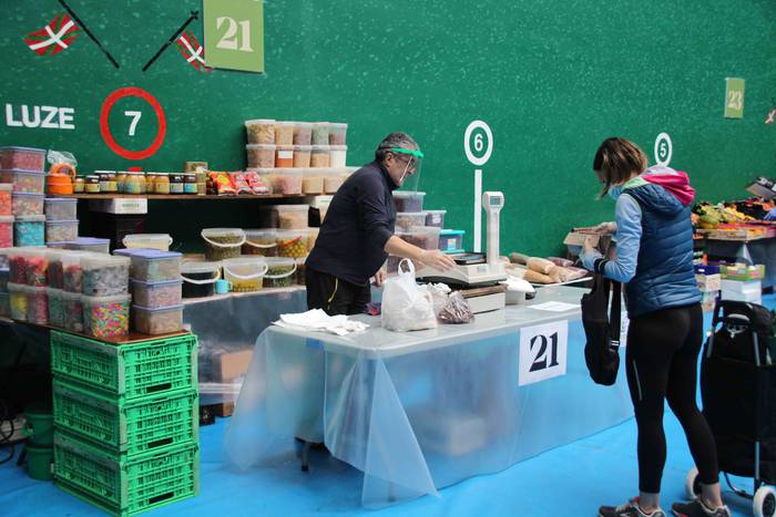 Ezohiko egoeran, baina norma 1 1587808951525