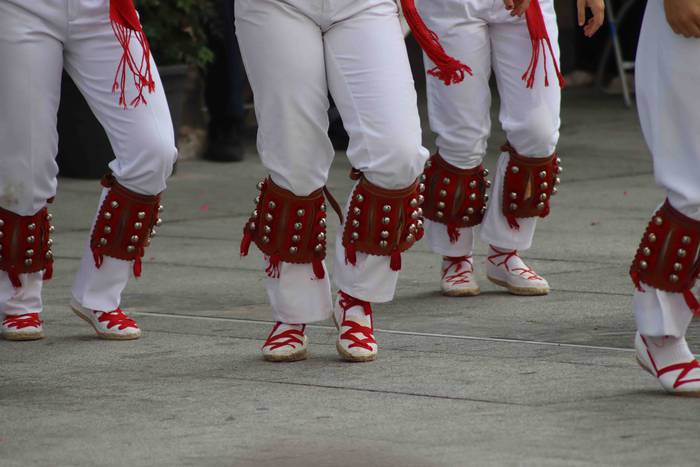 Dantza sokara batu dira emak 4 1660153164387