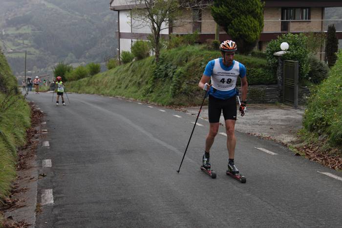 Hernialdeko Rolleski Igoera  40 1508602981262