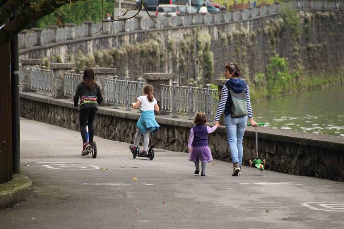 Mugimendu erdi librea 30 1588012124532