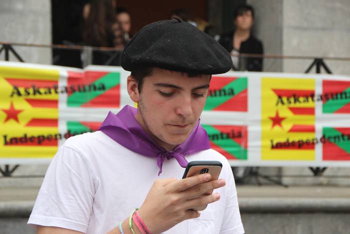 Odol emaileen elkarteko kide 11 1527705262946