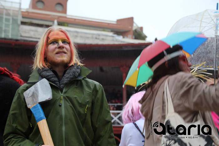 Mozorrotuta zezenetara 51 1518369776455