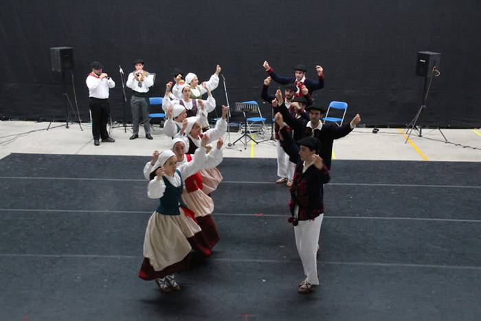 Kristikin eta dantza, Lizart 54 1496497284995