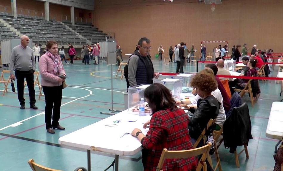 Uztailak 12ko hauteskundeetan hiru bozketa gune izango dira, jende pilaketak saihesteko