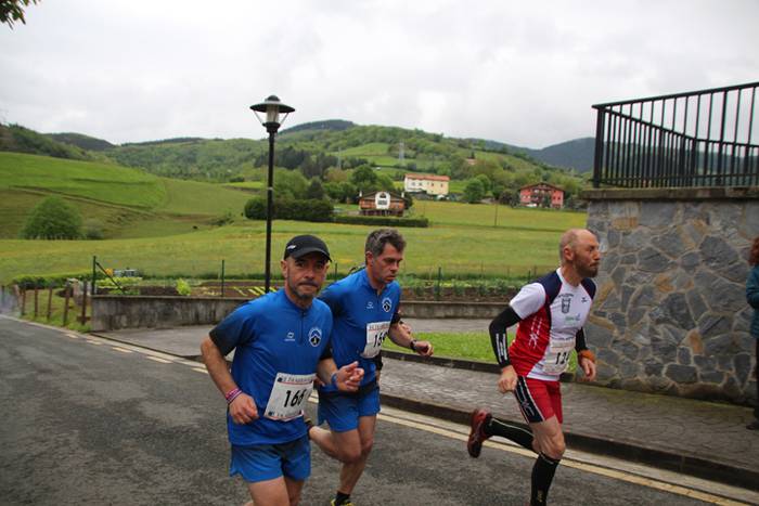 Aitziber Ibarbia eta Julen L 15 1525008948166