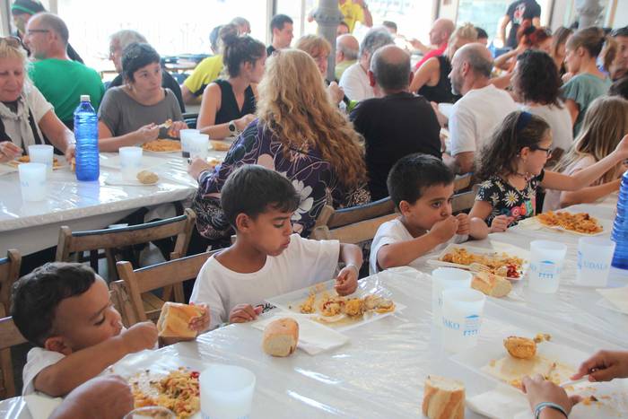 V. Elkartasun Estropada Tolo 113 1537018559803