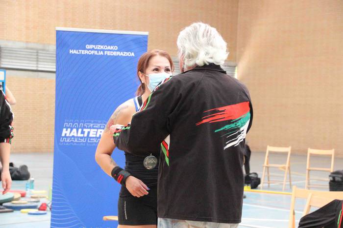 Susana Davila eta Mikel Alva 19 1619708671731