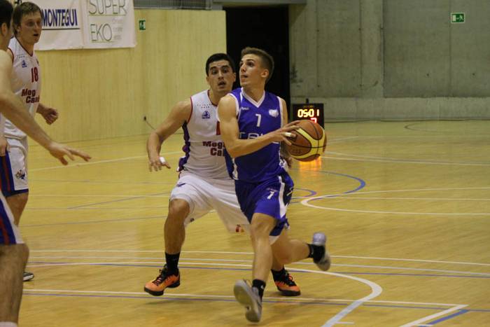 TAKE vs Ardoi 2015 39 1445277776333