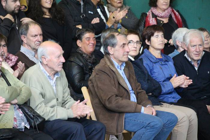 Erakustaldiz betetako arrats 60 1507490262592