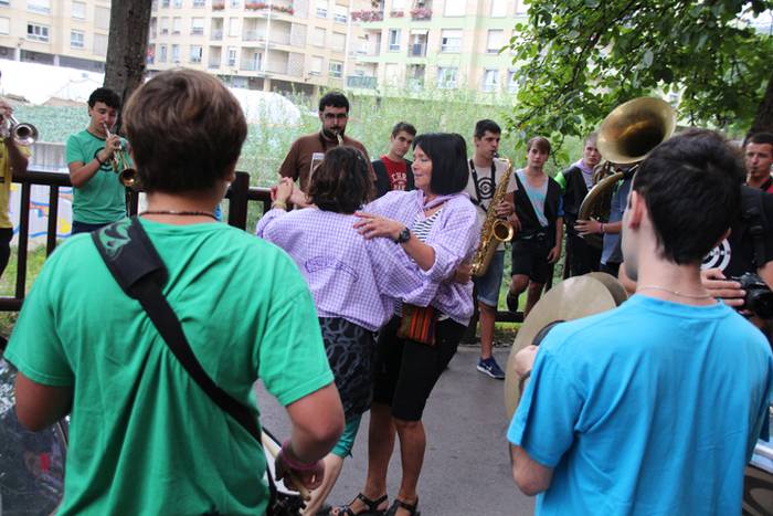 Festei amaiera kuadrilla artean 48 1472385572544