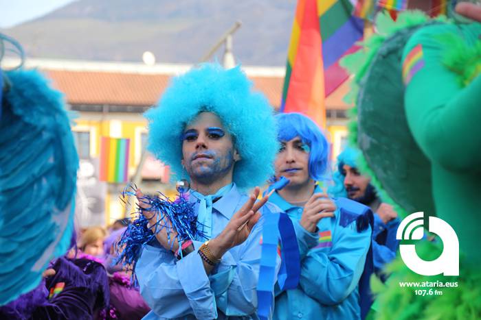 Irudimenak gainezka egin du 111 1488127934162