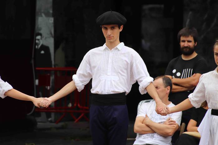 Soka dantza Santioak 2022 14 1658770608701