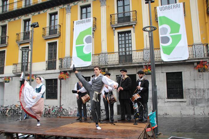 Udaberri Dantza Dezagun Tolo 2 1504962936567