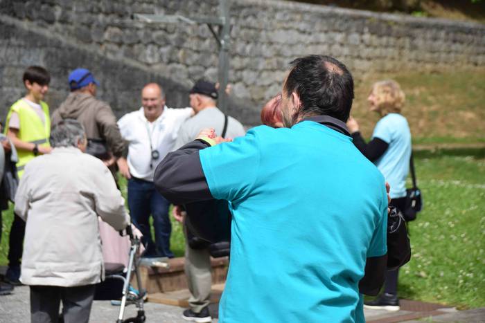 Haur eta helduen arteko II.  99 1560343309402