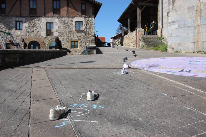 Elkartasun keinuak Adunan 1 1616942570399