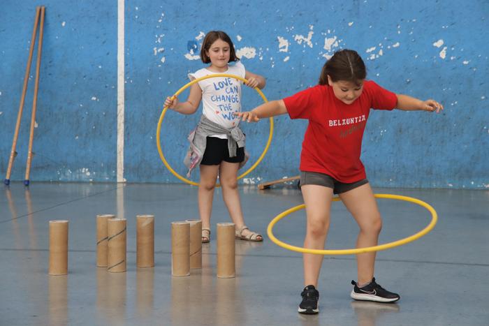 Aste Santuko ludoteka zerbitzuan izena ematea zabalik