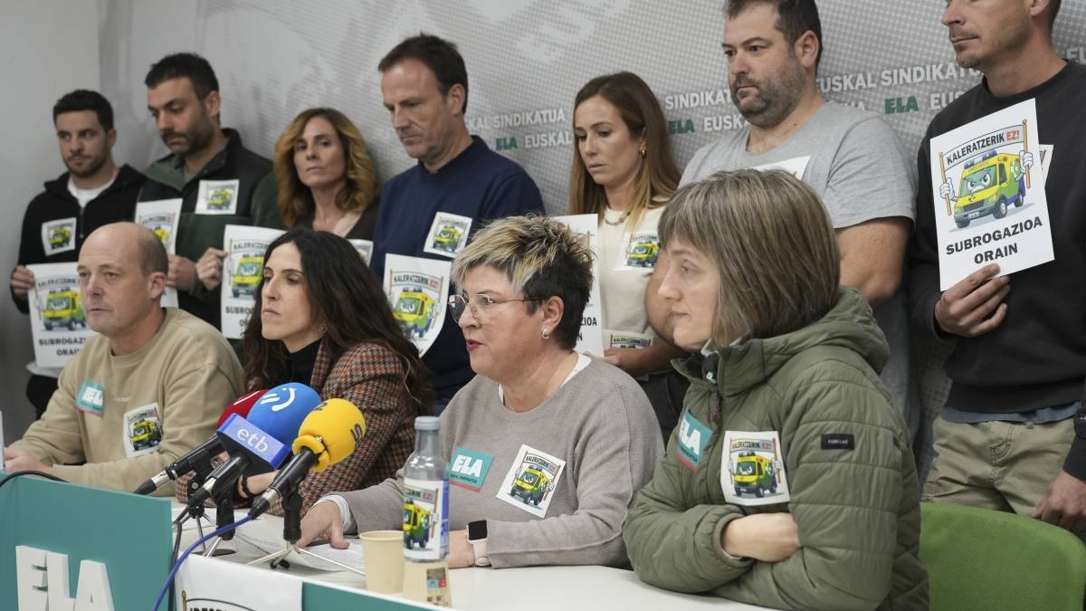 Anbulantzia medikalizatuetako langileen kezkak uxatu gabe, publiko bihurtu dira gaur Tolosako eta Elgoibarko zerbitzuak
