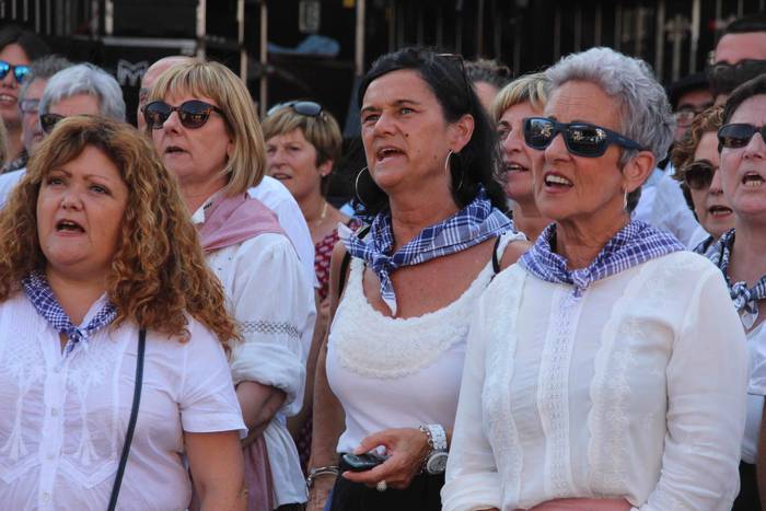 Bero sargoria, sagardoz bust 58 1532982252964