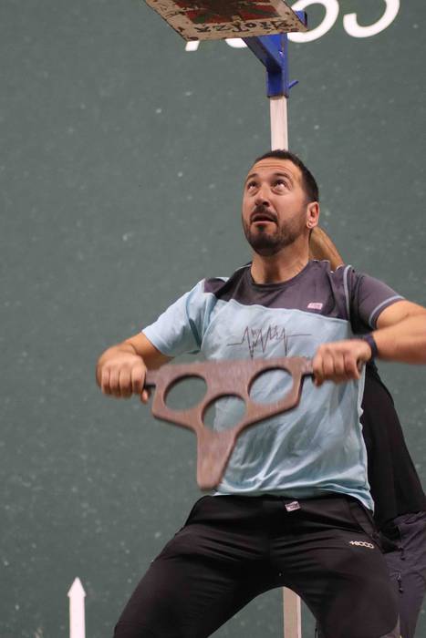 Helduek eraman dute garaipen 10 1668365796153