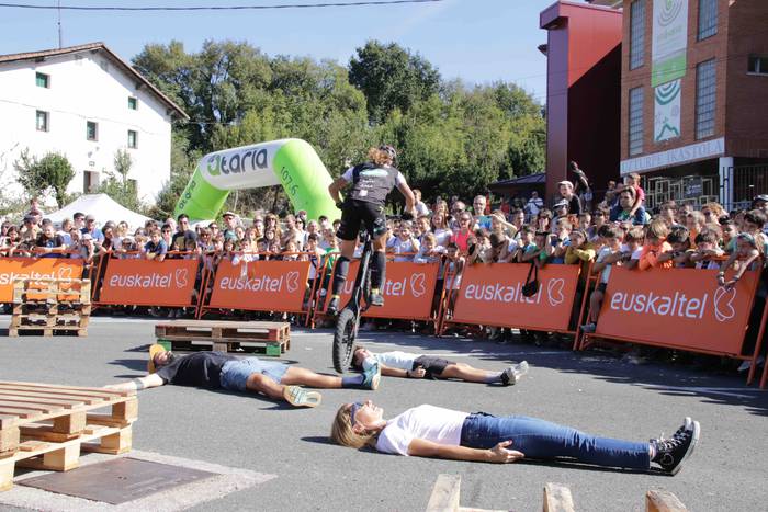 Kilometroak eguna, joko eta  77 1664724056709