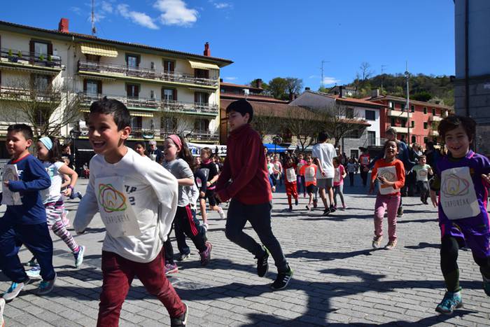 VII. Elkartasun Kilometroa,  52 1490713744779