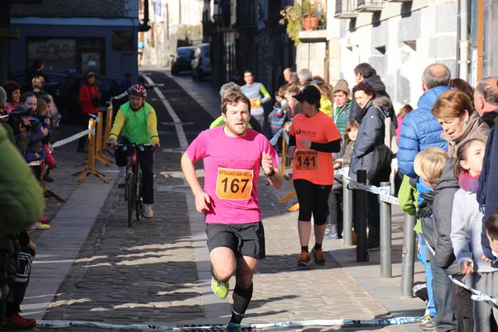 II. Kros solidarioa Asteasun  16 1483883586796