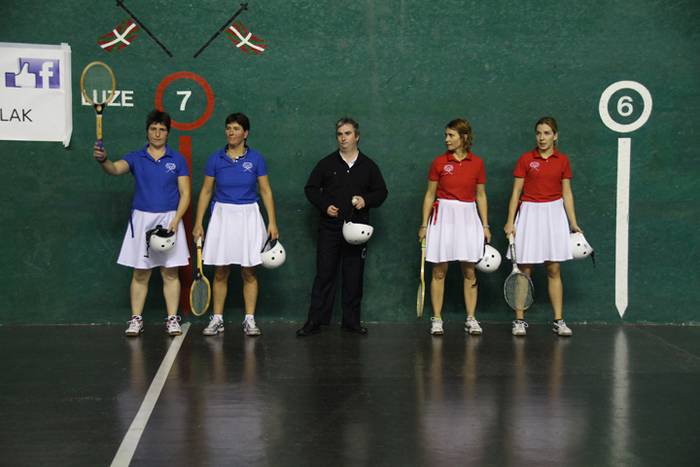 Emakume, raketista eta profe 83 1511035500581