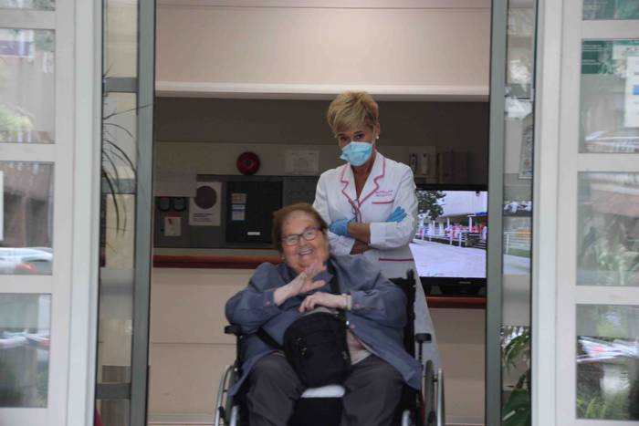 Esker hitzak, loreekin 14 1592050821878