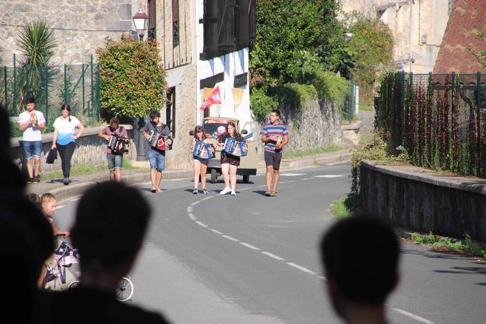 Albiztur festak 2018 txupina 19 1534013489531