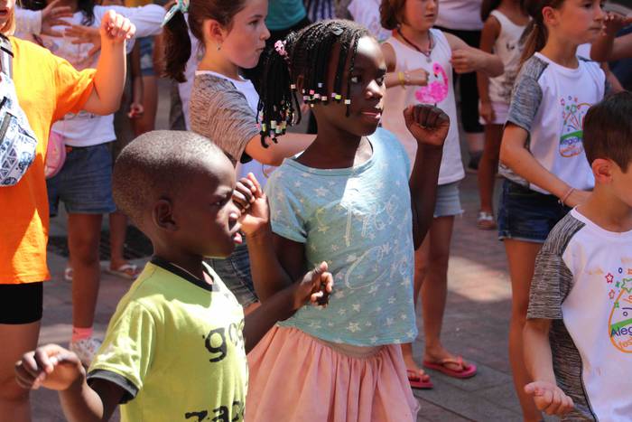 Tripa beteta, dantzan pasa d 92 1563205366537