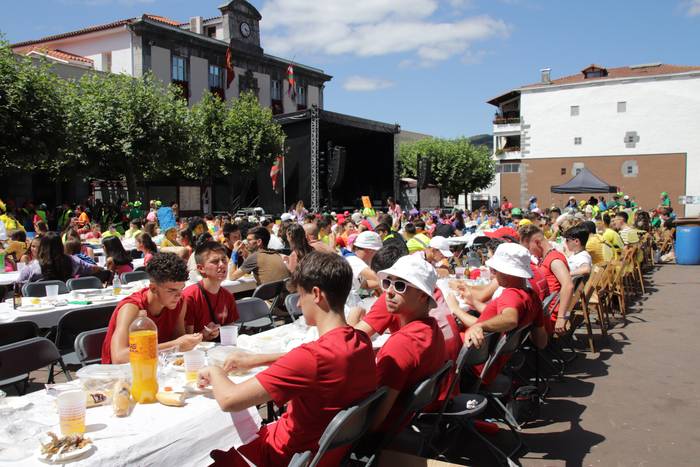 Santio jaietarako egitaraua prestatu du Onddo gazte asanbladak