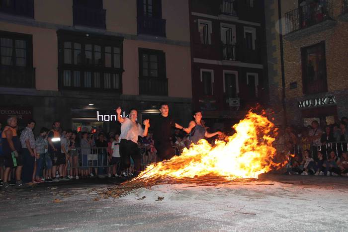 Suak argitu du urteko gaurik 34 1561330816438