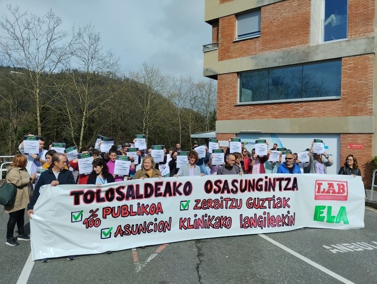 Asuncioneko langileek mobilizatzen jarraituko dutela esan dute