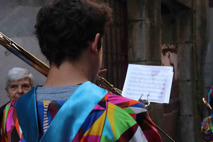 Erraldoi eta buruhandiak Zal 40 1582375959442