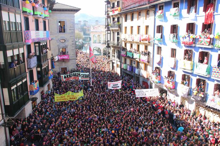 Txupinazoa balkoiko begirada 12 1582215754435