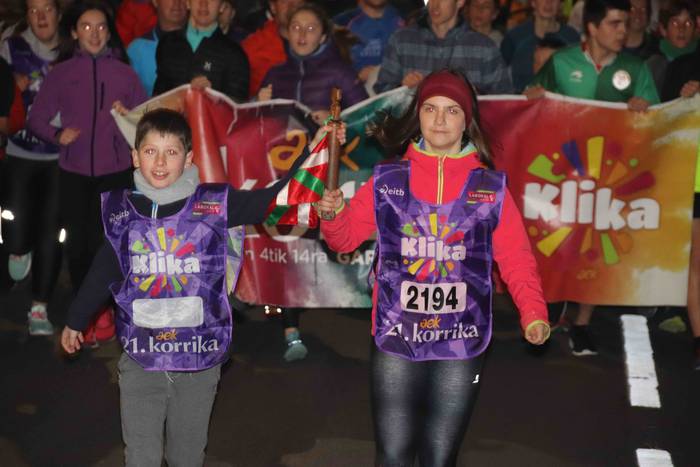 Orain, gaur eta hemen, dena  50 1555133871046