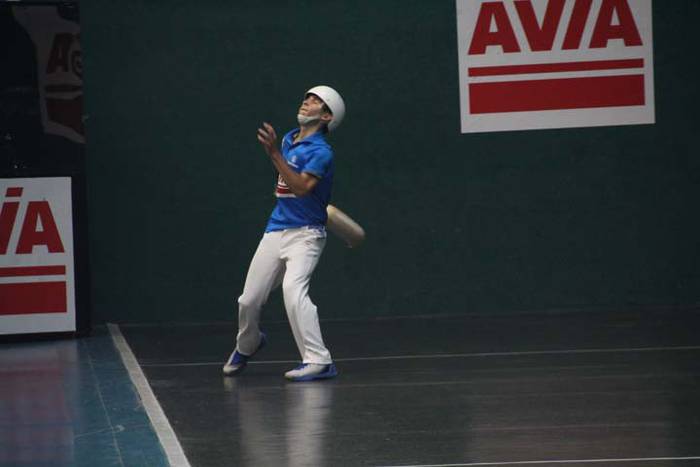 ZESTA PUNTA ELOLAREN OROIMEN 25 1512735415400