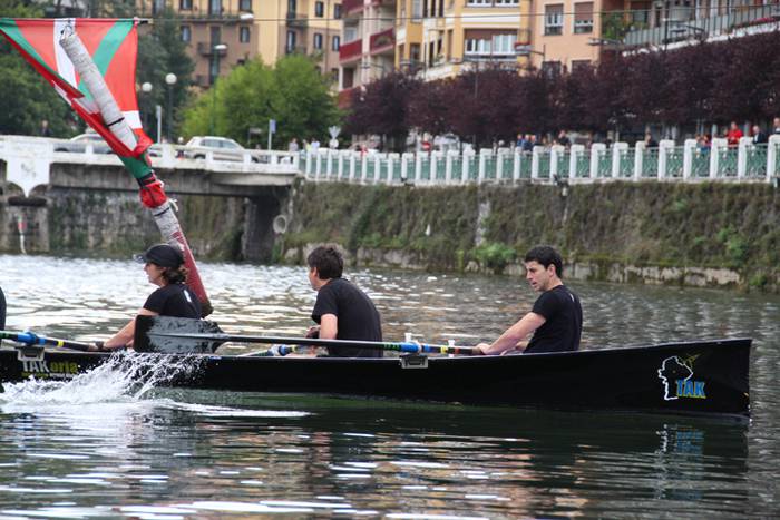 Batela txikien balantza, Zut 88 1505567089351