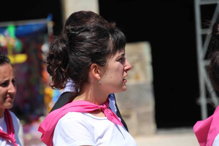 Suziriari aurrea hartu diote 20 1565791750049