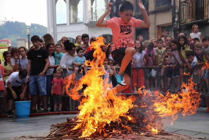 Txikienak ere saltoka 31 1561316735804