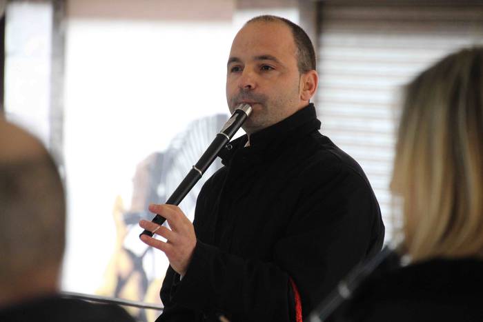 tolosako udal txistulari ban 13 1607435351096