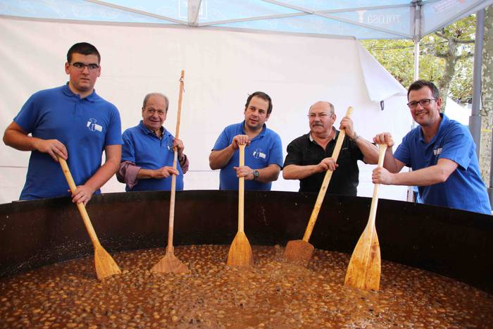 5.000 kilo txanpinoi saltsan 27 1571486544058