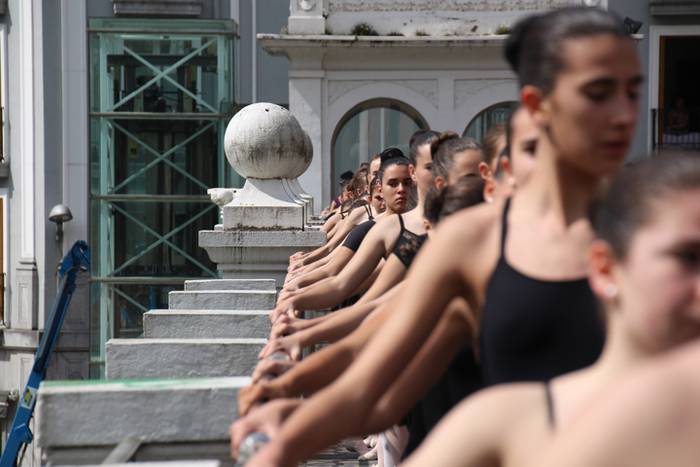 Barandari helduta dantzan 33 1523801433688