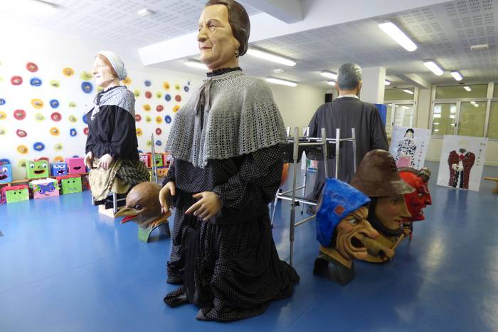 Zizurkilgo erraldoi eta buru 8 1496046509800